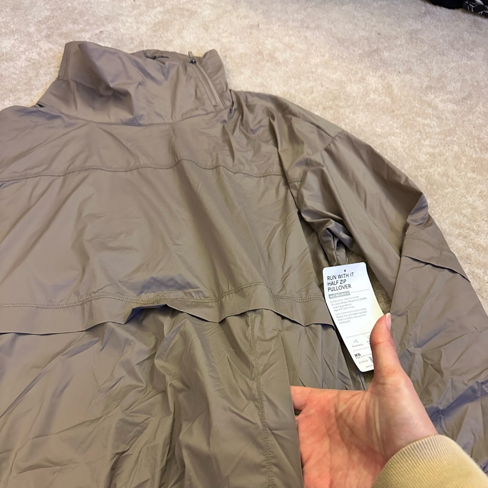 Athleta ran run with it half zip pullover - Picture 4 of 9